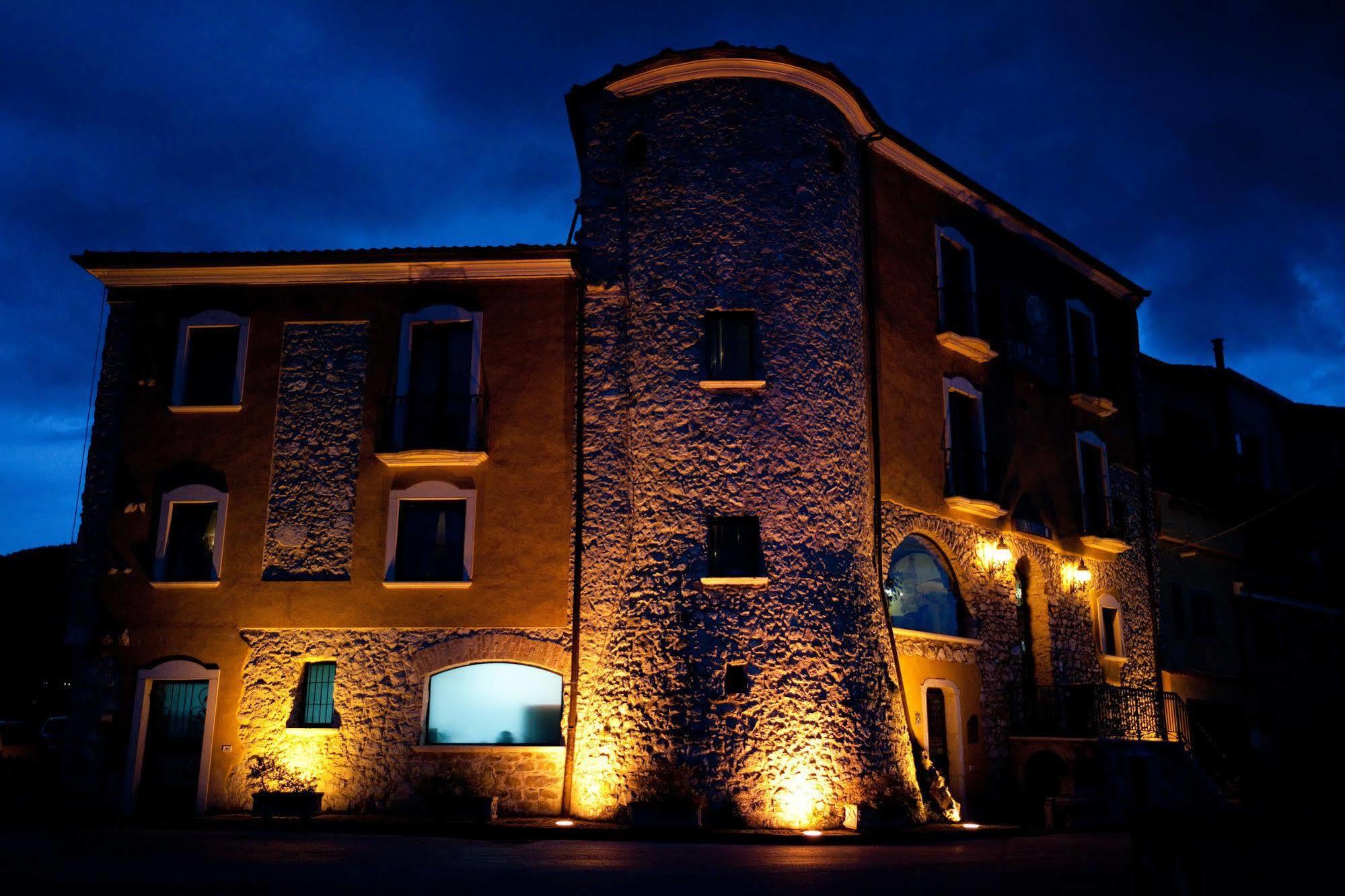 Hotel Villa Torre Antica Атена-Лукана Экстерьер фото